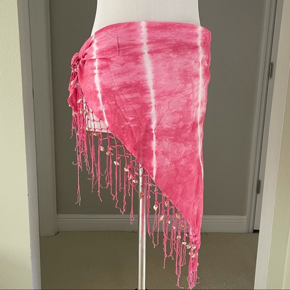 So cute! Beach wrap with real seashells, tie-dye - Picture 5 of 9